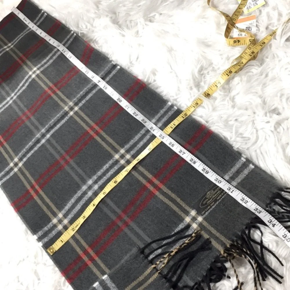 100% CASHMERE plaid fringed Made in Germany NWOT unisex